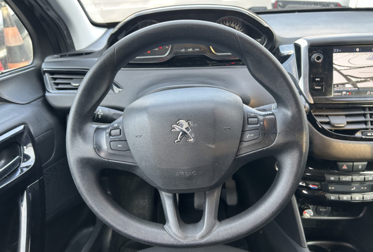 Peugeot 208 (2) 1.2 PURETECH 82 Ch ALLURE 5P * CARPLAY * GPS