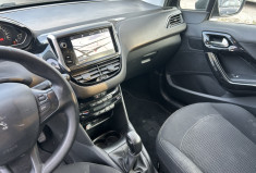 Peugeot 208 (2) 1.2 PURETECH 82 Ch ALLURE 5P * CARPLAY * GPS