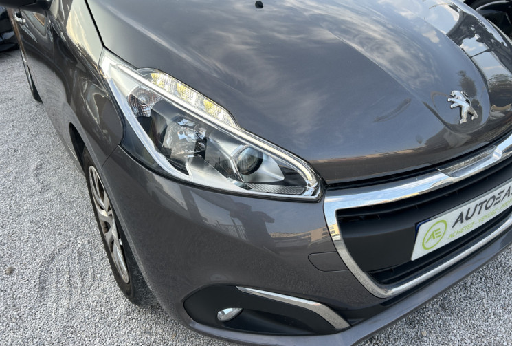 Peugeot 208 (2) 1.2 PURETECH 82 Ch ALLURE 5P * CARPLAY * GPS