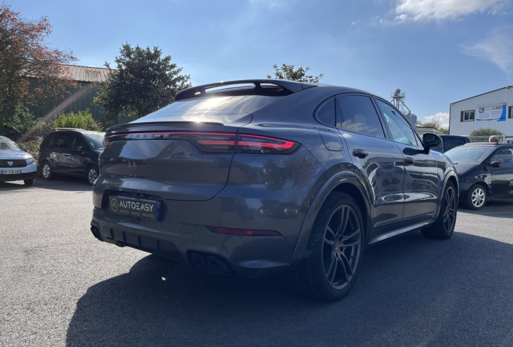 Porsche Cayenne III (9YB) 3.0 V6 462ch E-Hybrid