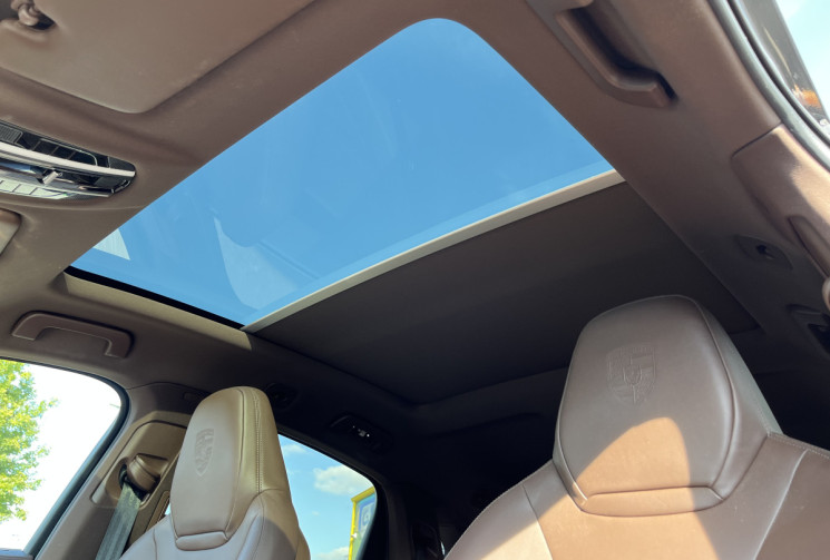 Porsche Cayenne III (9YB) 3.0 V6 462ch E-Hybrid