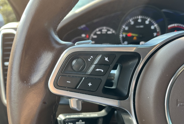 Porsche Cayenne III (9YB) 3.0 V6 462ch E-Hybrid