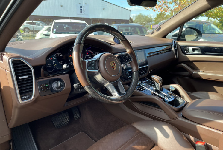 Porsche Cayenne III (9YB) 3.0 V6 462ch E-Hybrid