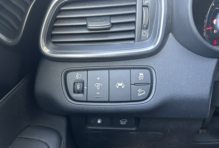 Kia SORENTO KIA Sorento 2.2 CRDi 200ch ISG GT Line 4x4 BVA8 Toit ouvrant / Carplay android auto