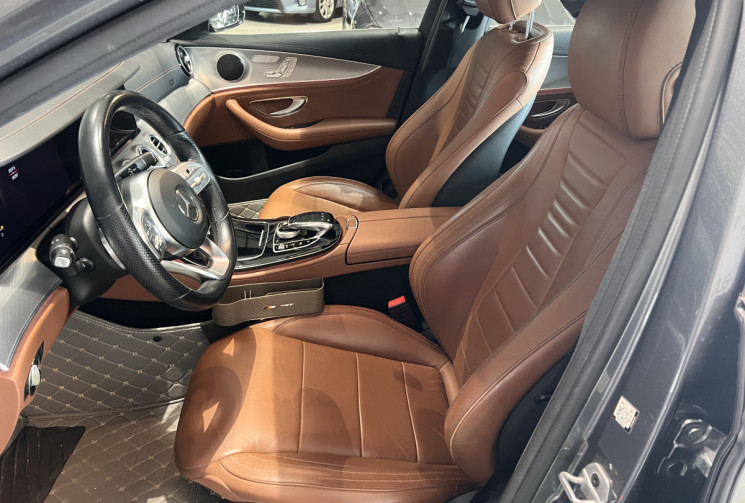 Mercedes CLASSE E  220 D 195 CH AMG LINE