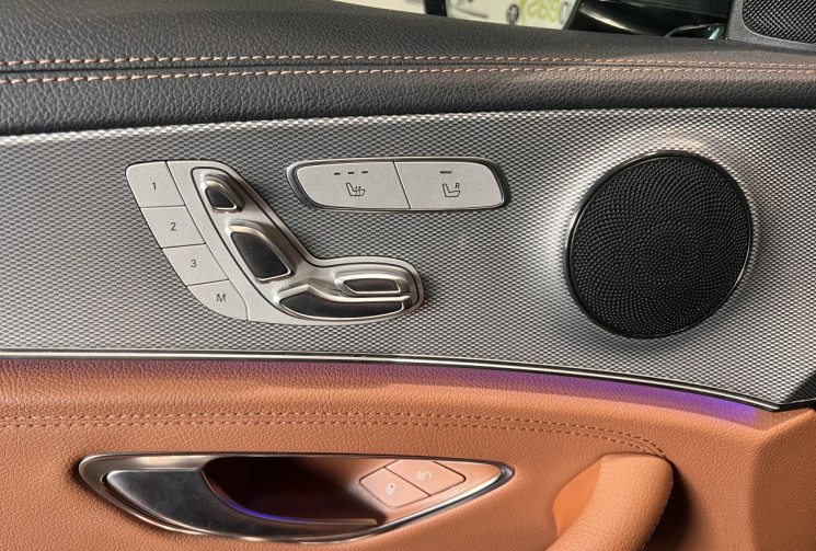 Mercedes CLASSE E  220 D 195 CH AMG LINE