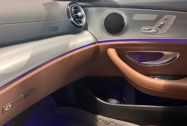 Mercedes CLASSE E  220 D 195 CH AMG LINE