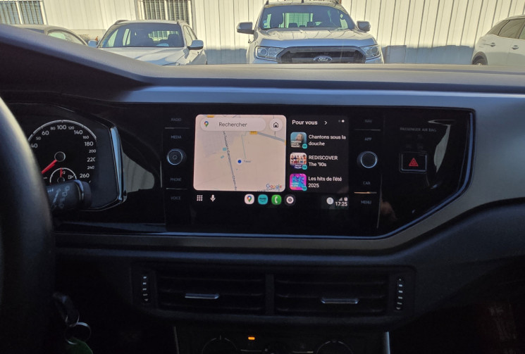 Volkswagen Polo VI 1.6 TDI 80ch Confortline Business * Carplay * Radar Av Ar