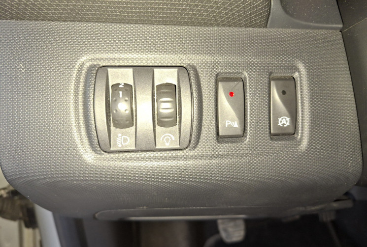 Renault Clio IV PHASE 1 1.5 90 DCI FAP ENERGY  ECO 5 GARANTIE 3 MOIS