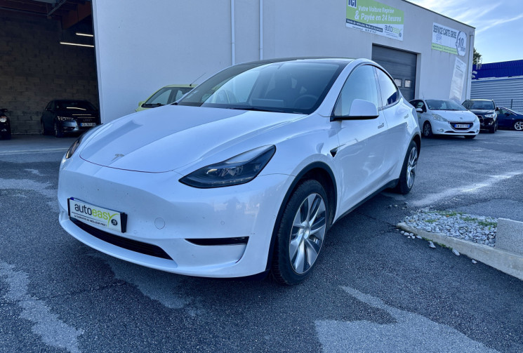 Tesla Model Y  LONG RANGE Awd 4X4 