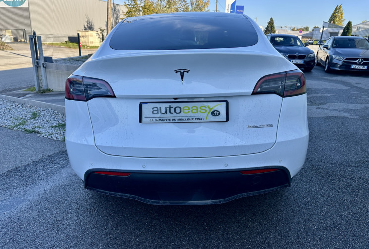 Tesla Model Y  LONG RANGE Awd 4X4 