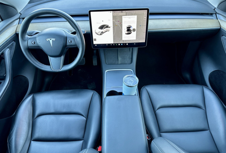 Tesla Model Y Maximum Range AWD 514 cv Boîte auto