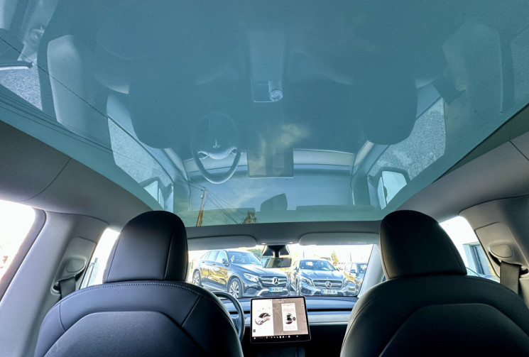 Tesla Model Y Maximum Range AWD 514 cv Boîte auto