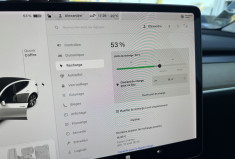 Tesla Model Y Maximum Range AWD 514 cv Boîte auto
