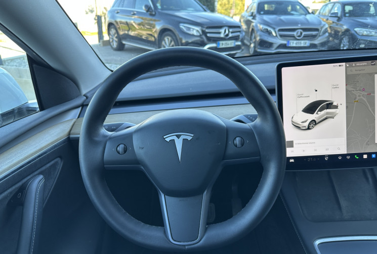 Tesla Model Y Maximum Range AWD 514 cv Boîte auto