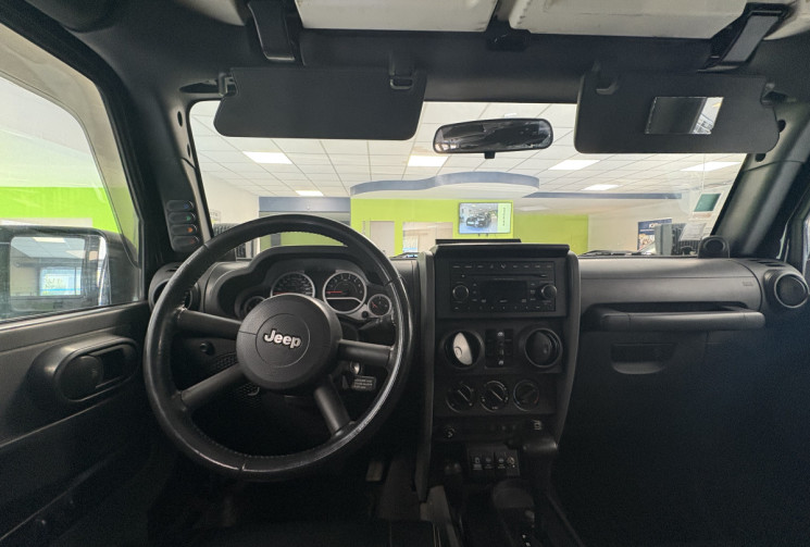 Jeep Wrangler 3.8 V6 200 CV BOITE AUTO    CUIR 