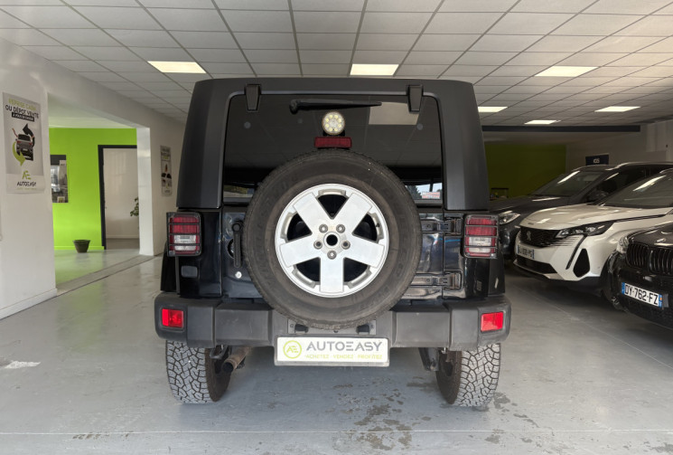 Jeep Wrangler 3.8 V6 200 CV BOITE AUTO    CUIR 