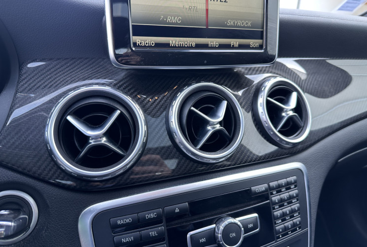 Mercedes GLA 45 AMG 2.0 i TURBO 4MATIC 7G-DCT 360 * IMMATRICULATION FRANCE / TOIT OUVRANT / CUIR Mercedes GLA 45 AMG 2.0 i TURBO 4MATIC 7G-DCT 360 * IMMATRICULATION FRANCE / TOIT OUVRANT / CUIR