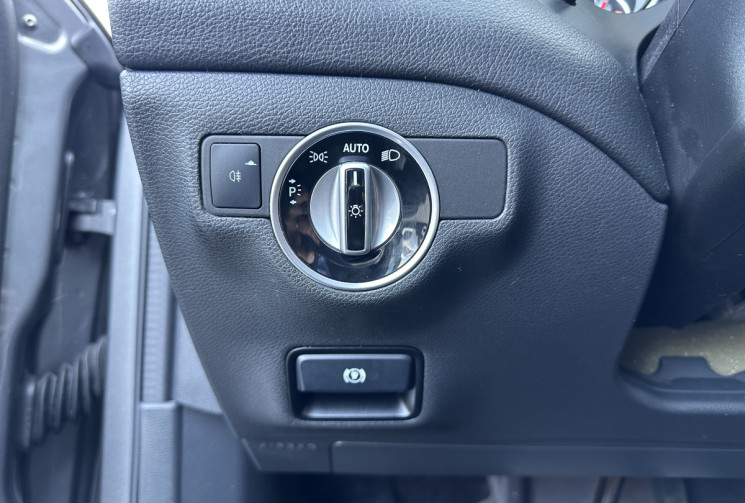 Mercedes GLA 45 AMG 2.0 i TURBO 4MATIC 7G-DCT 360 * IMMATRICULATION FRANCE / TOIT OUVRANT / CUIR Mercedes GLA 45 AMG 2.0 i TURBO 4MATIC 7G-DCT 360 * IMMATRICULATION FRANCE / TOIT OUVRANT / CUIR