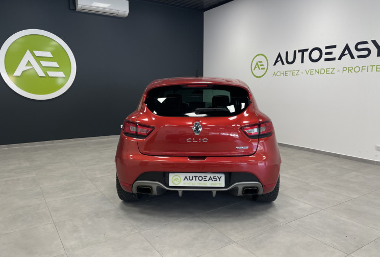 Renault Clio 220 ch RS Trophy