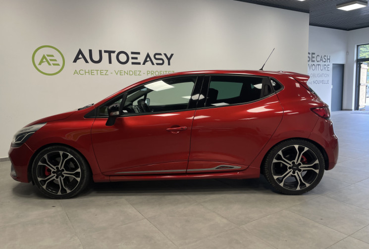 Renault Clio 220 ch RS Trophy