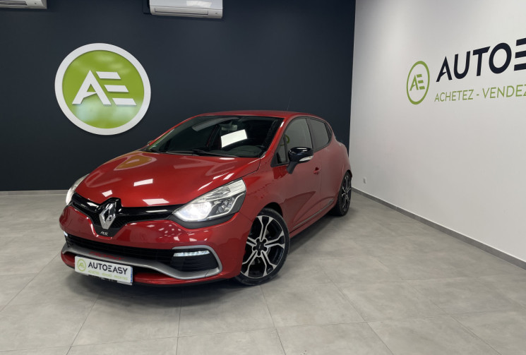 Renault Clio 220 ch RS Trophy