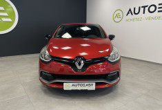 Renault Clio 220 ch RS Trophy