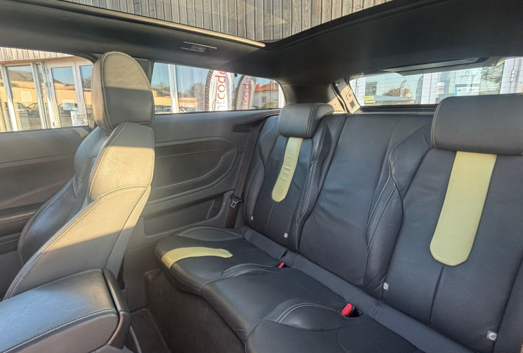 Land-Rover Range Rover Evoque  190 CV 2.2 SD4 CUIR  / GPS / CAMERA RECUL / GARANTIE 12 MOIS 