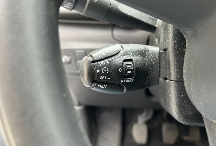 Citroën C3 Shine 1.2 Pure tech 83 cv