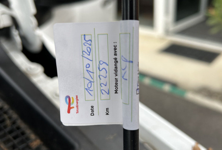 Citroën C3 Shine 1.2 Pure tech 83 cv