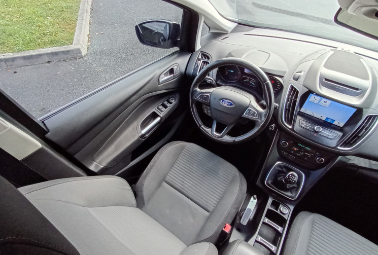 Ford C-MAX 1,5 TDCI 120 ch Titanium / Apple CarPlay Android Auto