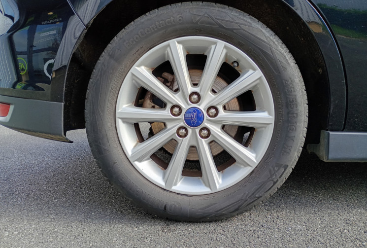 Ford C-MAX 1,5 TDCI 120 ch *Titanium