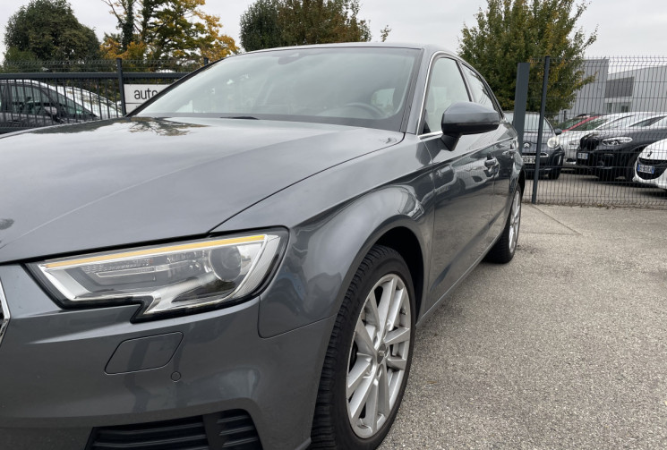 Audi A3 SPORTBACK 1.6 TDI / 116 CH / S TRONIC