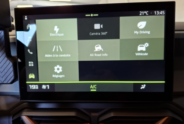 Dacia Duster 1.6 140   4X2 HYBRIDE EXTREME