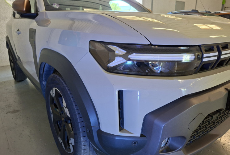 Dacia Duster 1.6 140   4X2 HYBRIDE EXTREME