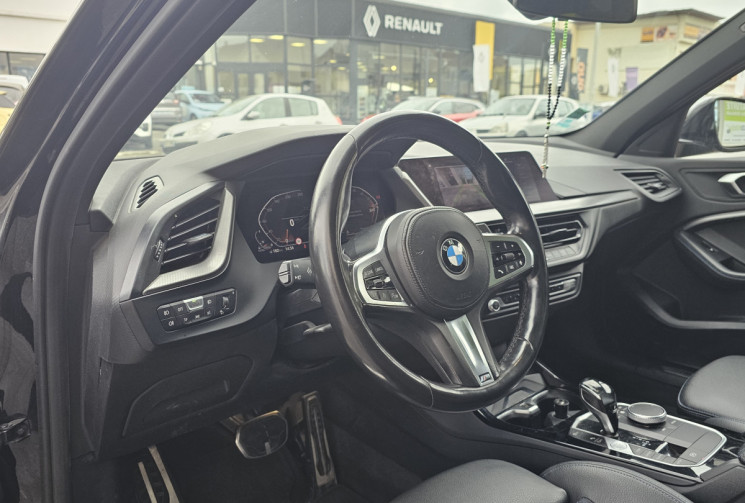 BMW Série 1 116d 116 ch M Sport Toit pano