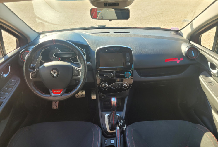 Renault Clio IV RS 1.6 TURBO EDC 