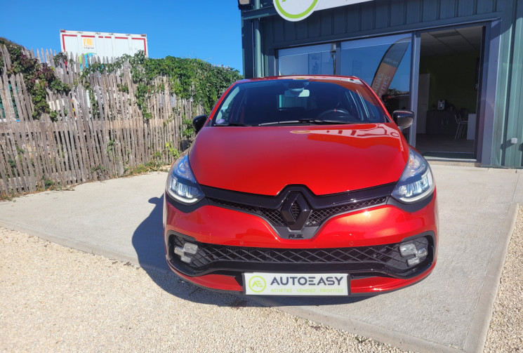 Renault Clio IV RS 1.6 TURBO EDC 