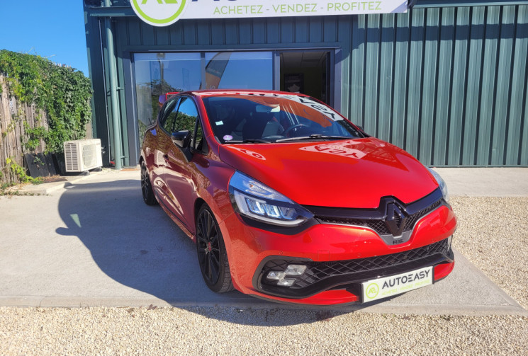 Renault Clio IV RS 1.6 TURBO EDC 