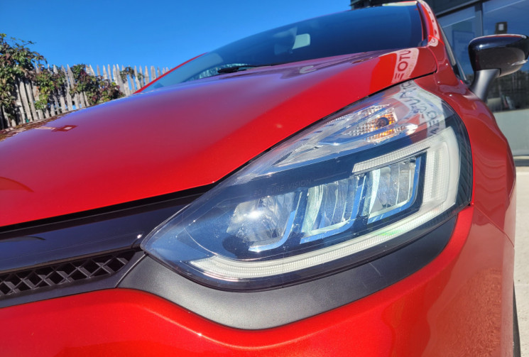 Renault Clio IV RS 1.6 TURBO EDC 