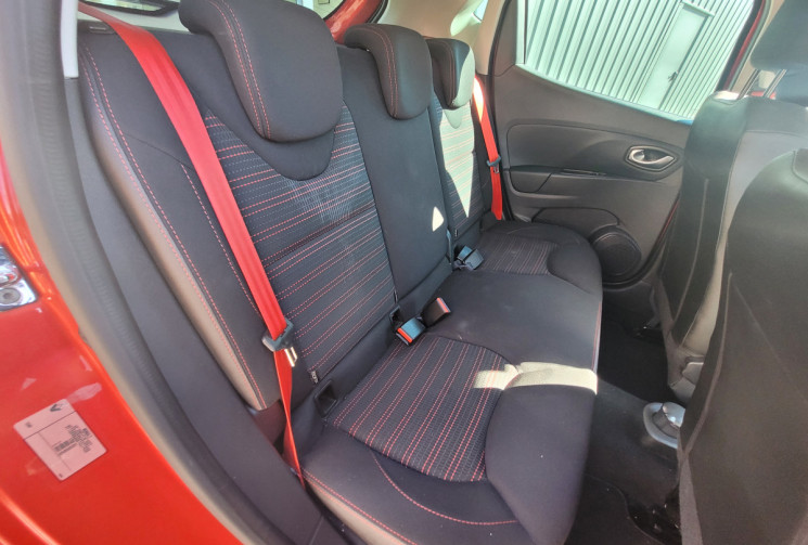 Renault Clio IV RS 1.6 TURBO EDC 