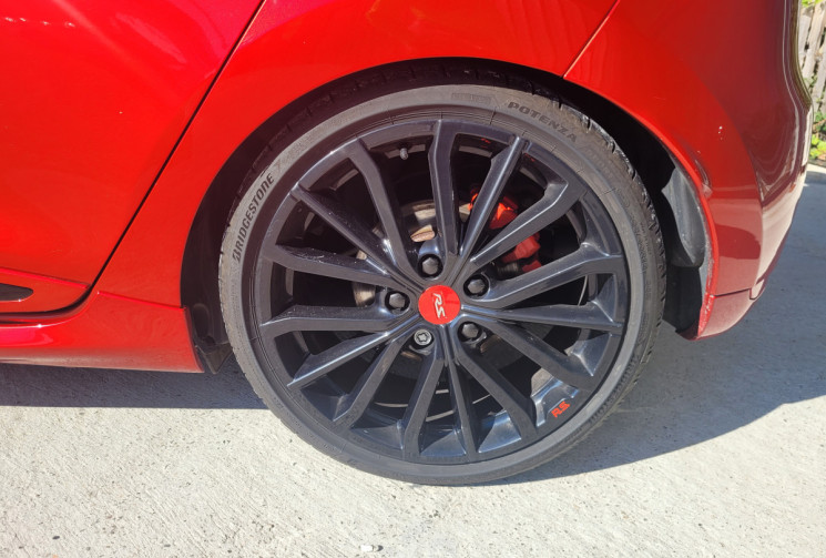 Renault Clio IV RS 1.6 TURBO EDC 
