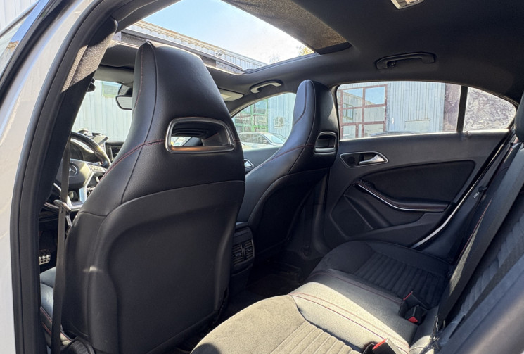 Mercedes Classe A  220 CDI 170cv Fascination PACK AMG * 1ERE MAIN * Toit Ouvrant * Caméra