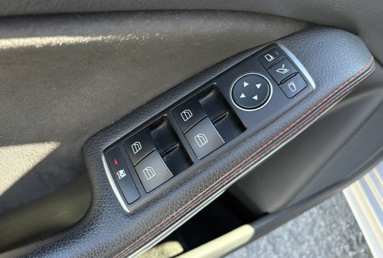 Mercedes Classe A  220 CDI 170cv Fascination PACK AMG * 1ERE MAIN * Toit Ouvrant * Caméra