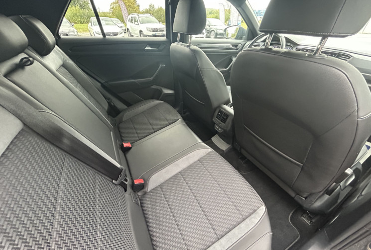 Volkswagen T-Roc 1.5 TFSI 150 CH DSG7 R-LINE VIRTUAL COCKPIT 1ERE MAIN