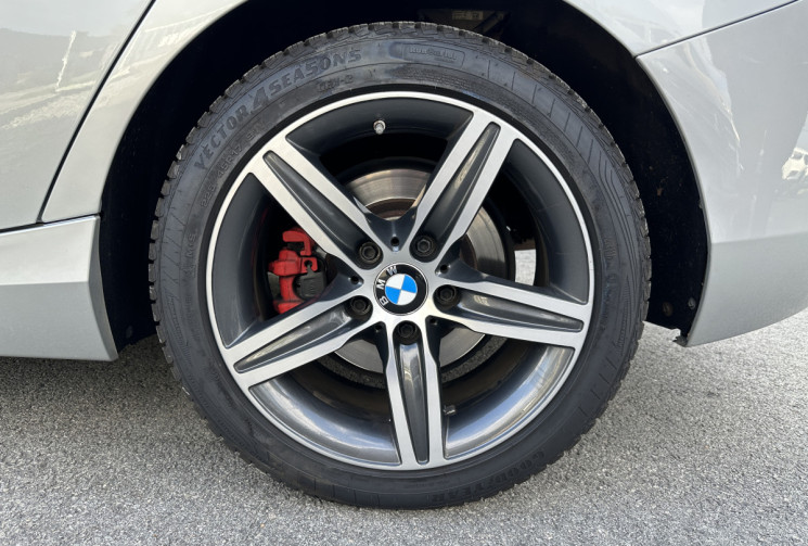 BMW Série 1 (F20) 5 PORTES 125i 2.0 i 218 CV BVA SPORT