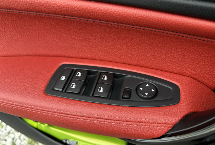 BMW Série 1 (F20) 5 PORTES 125i 2.0 i 218 CV BVA SPORT