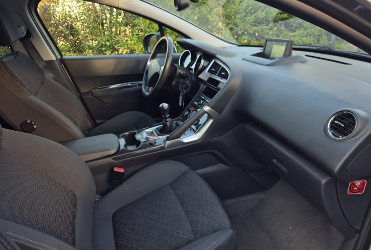 Peugeot 3008 1.2 Puretech 130 Style 