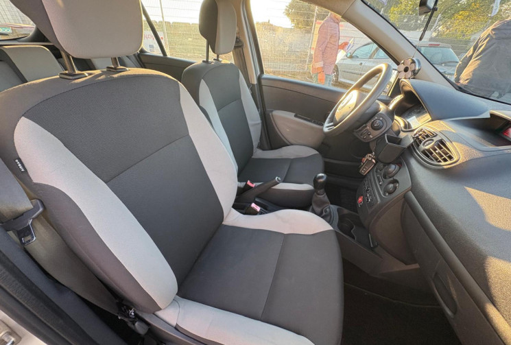 Renault CLIO ESTATE  III Phase 2 1.2 75 / GARANTIE 12 MOIS / BON ETAT