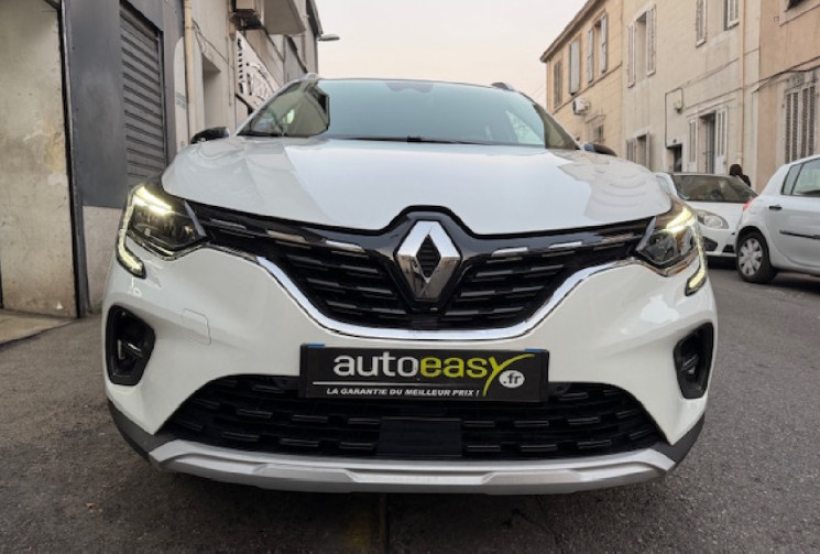 Renault Captur intens 1.3 TCE 130 cv / CAMERA 360 / PARK ASSIST / GRAND ECRAN 
